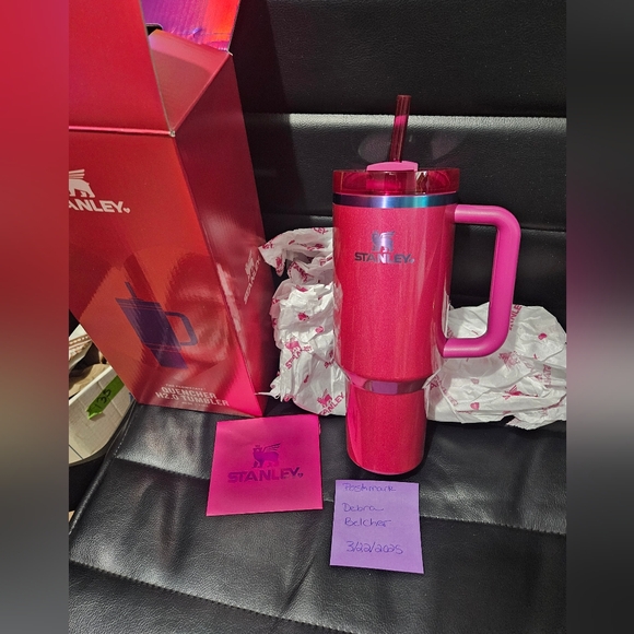 Stanley Tumbler Berry Truffle - Picture 1 of 6